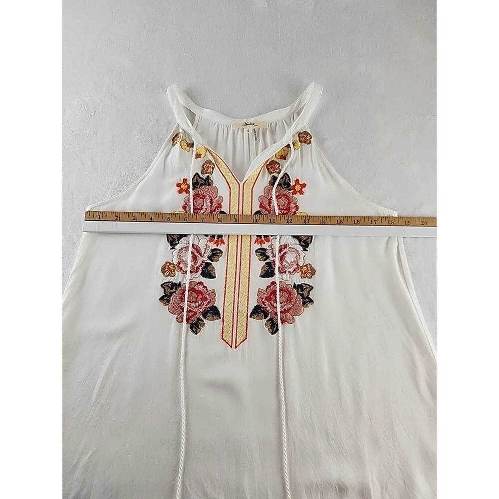 Andree by Unit Floral Embroidered Tank Top Size Small White Boho Hippie Festival - Picture 6 of 7